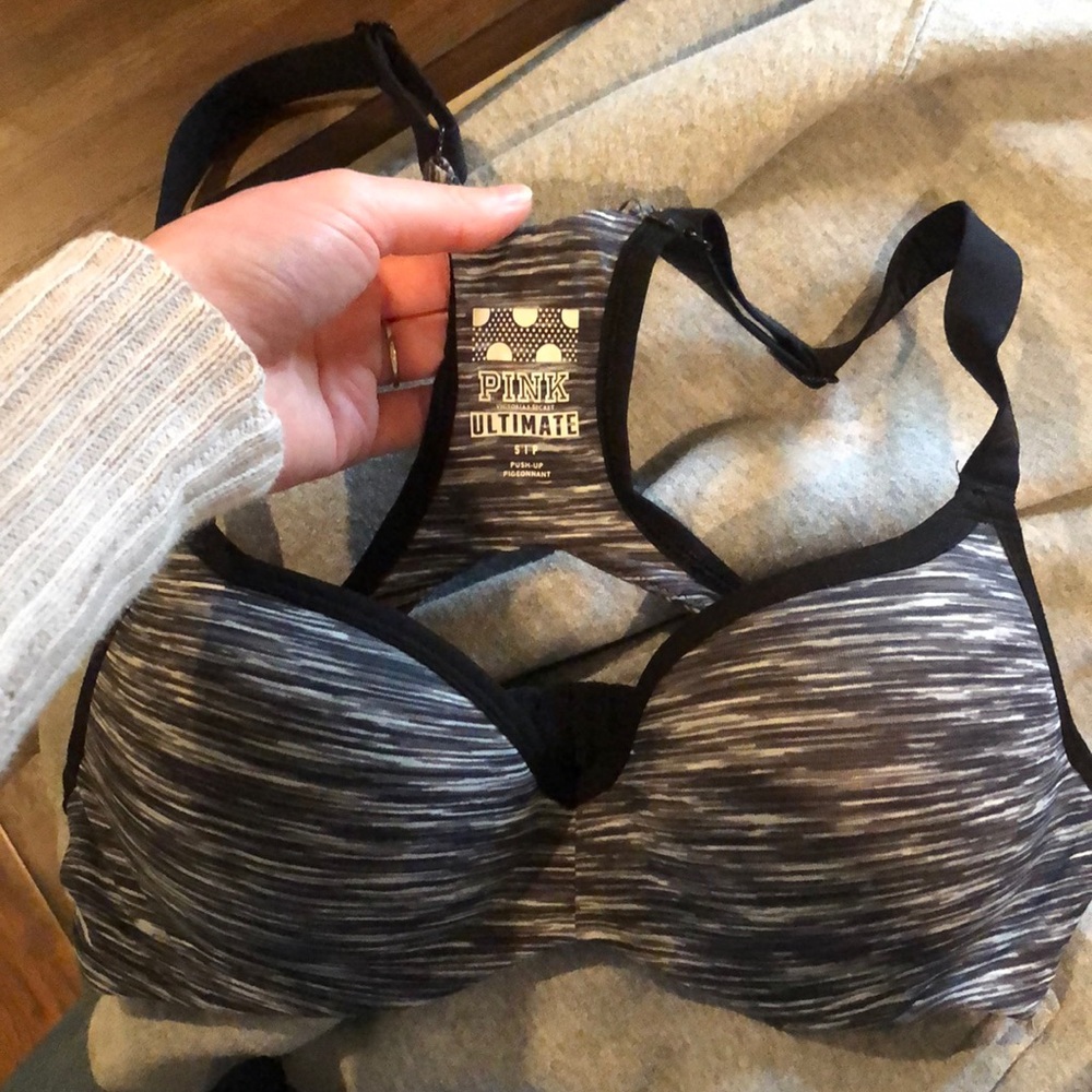 PINK Ultimate Sports Bra